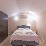 Villa çalış'ta Denize Sıfır 8 Kişilik Pearl 8