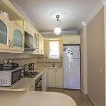 Villa çalış'ta Denize Sıfır 8 Kişilik Pearl 8 *