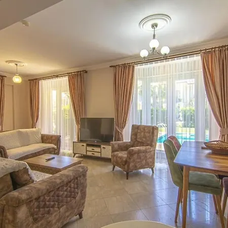 çalış'ta Denize Sıfır 8 Kişilik Pearl 8