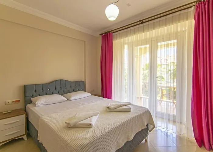 Calis'ta Denize Sifir 8 Kisilik Pearl 8 别墅